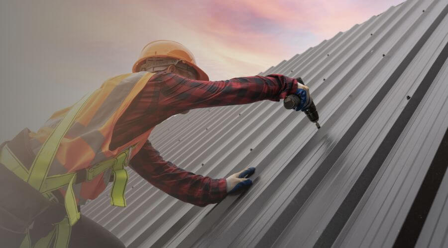 Professional residential roofers in New Hudson, MI